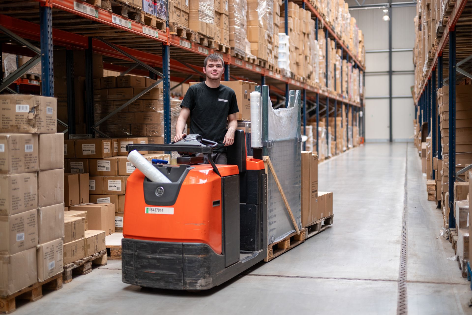 Lorem ipsum dolor sit amet, consetetur sadipscing elitred diam nonumy eirmod tempor invidunt ut labore.