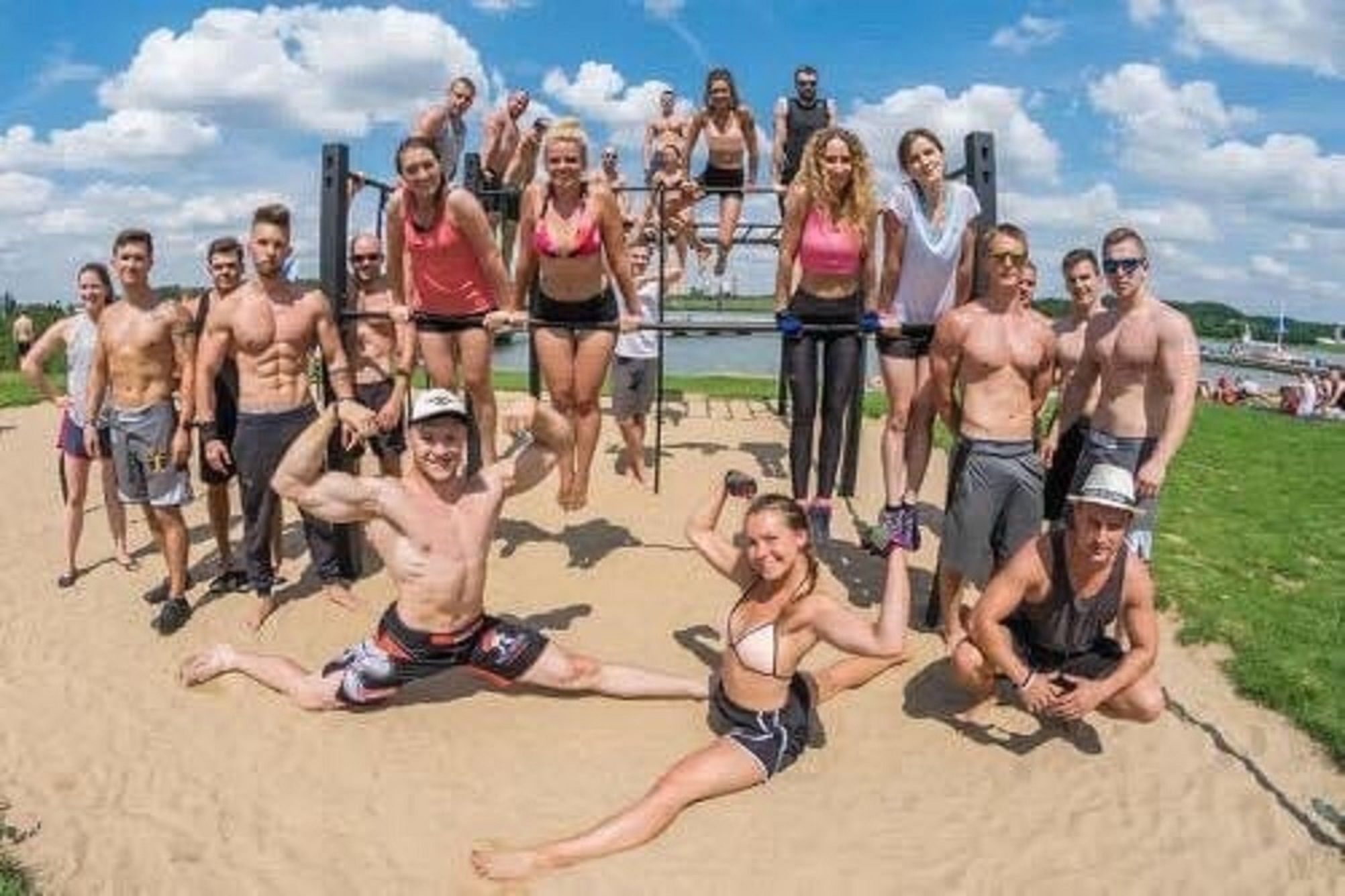 Lorem ipsum dolor sit amet, consetetur sadipscing elitred diam nonumy eirmod tempor invidunt ut labore.