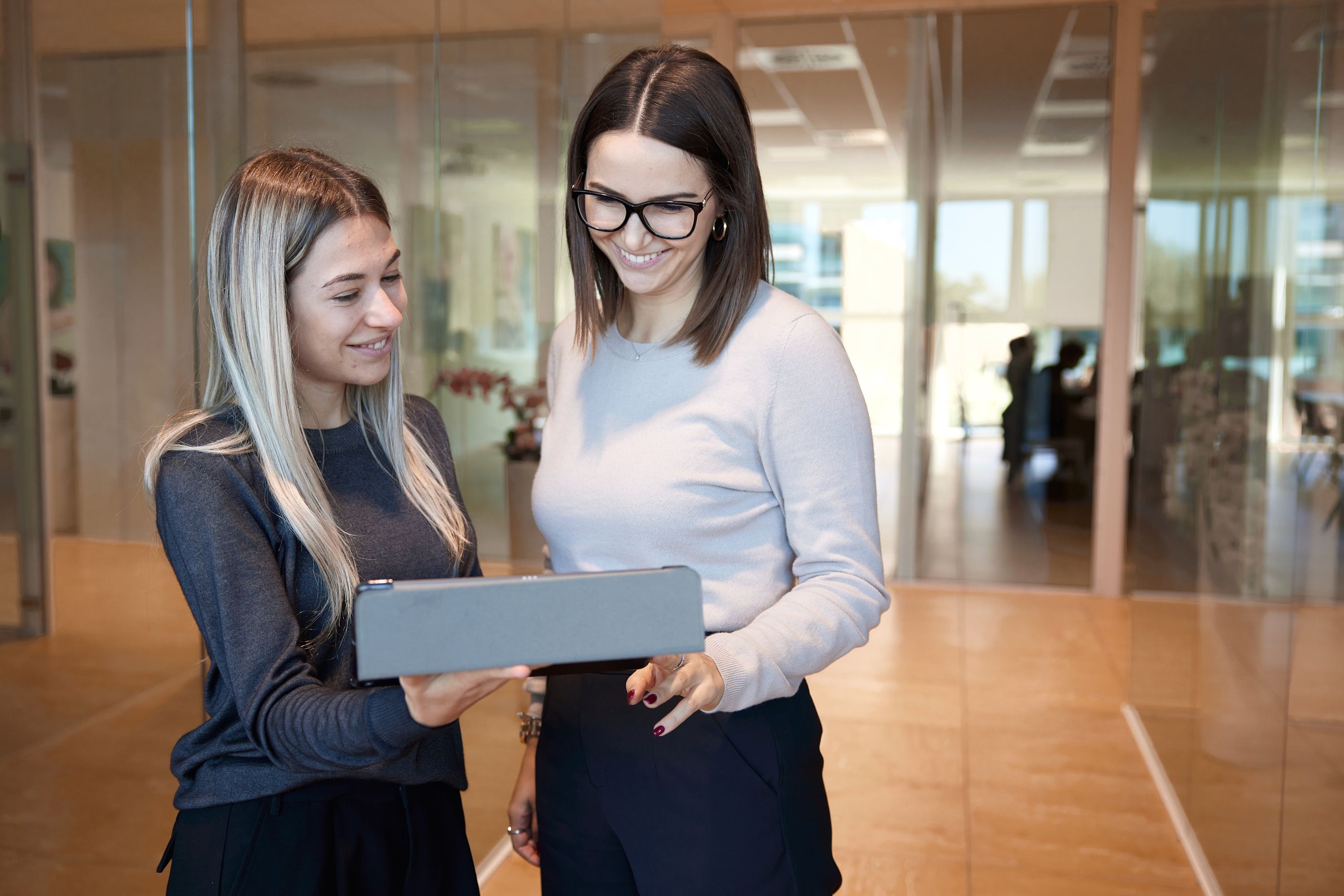 Lorem ipsum dolor sit amet, consetetur sadipscing elitred diam nonumy eirmod tempor invidunt ut labore.