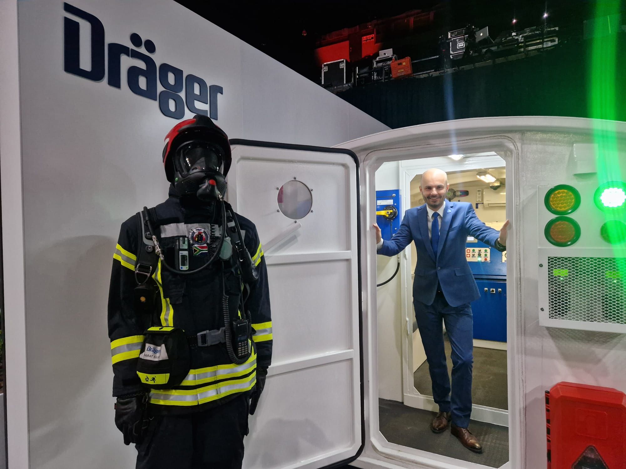 Lorem ipsum dolor sit amet, consetetur sadipscing elitred diam nonumy eirmod tempor invidunt ut labore.