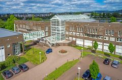 Himmelblick auf das evm-Gebäude