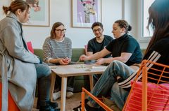 Beratungsgespräch in der Jugendhilfe.