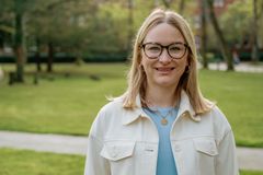 Portraitfoto von Leonie Groß-Weege, Referentin im Recruiting.