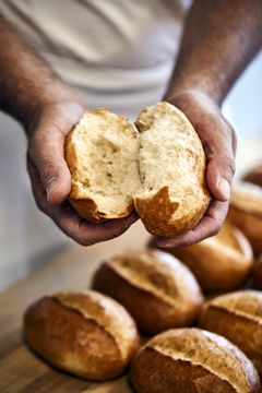 MALZERS Goldbrötchen