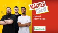 Linke Bildhälfte: Auszubildende mit langen dunklen Haaren vor gelbem Hintergrund. Rechte Bildhälfte (Schriftzüge): Kundenliebling Keti – Support ist ihre Superkraft.