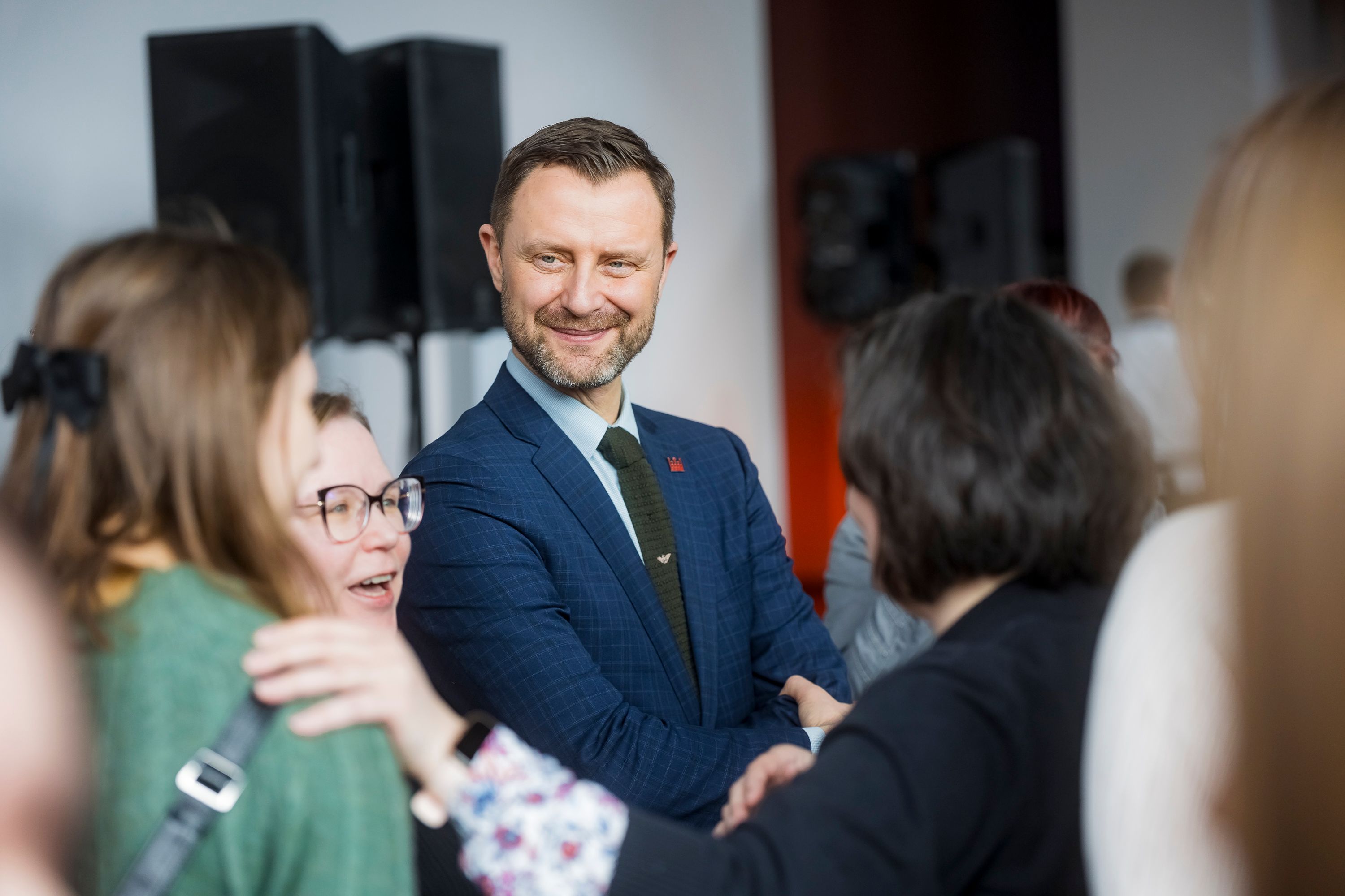 Lorem ipsum dolor sit amet, consetetur sadipscing elitred diam nonumy eirmod tempor invidunt ut labore.