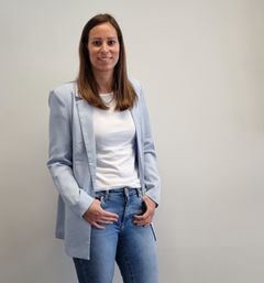 Porträt der Ansprechpartnerin Simone Lammers