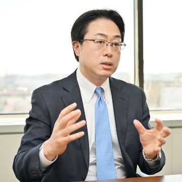 <p><span data-color-id style="color:#fff">Shigemi Sugimoto</span></p>