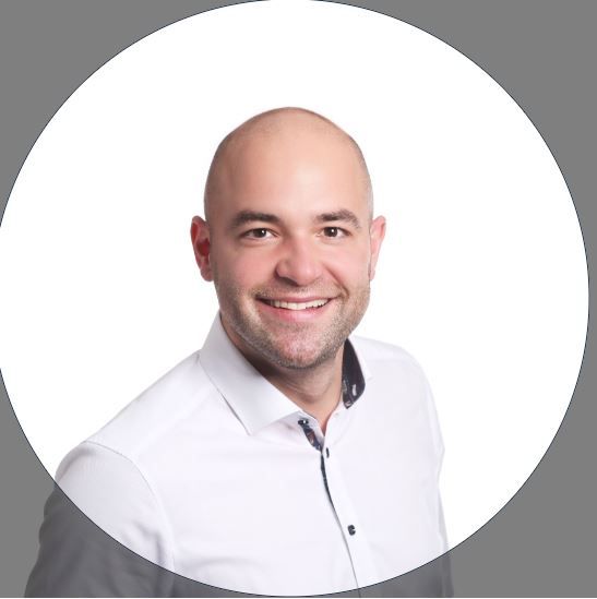 <p><strong><span data-color-id style="color:#fff">Marco Mayer</span></strong></p>