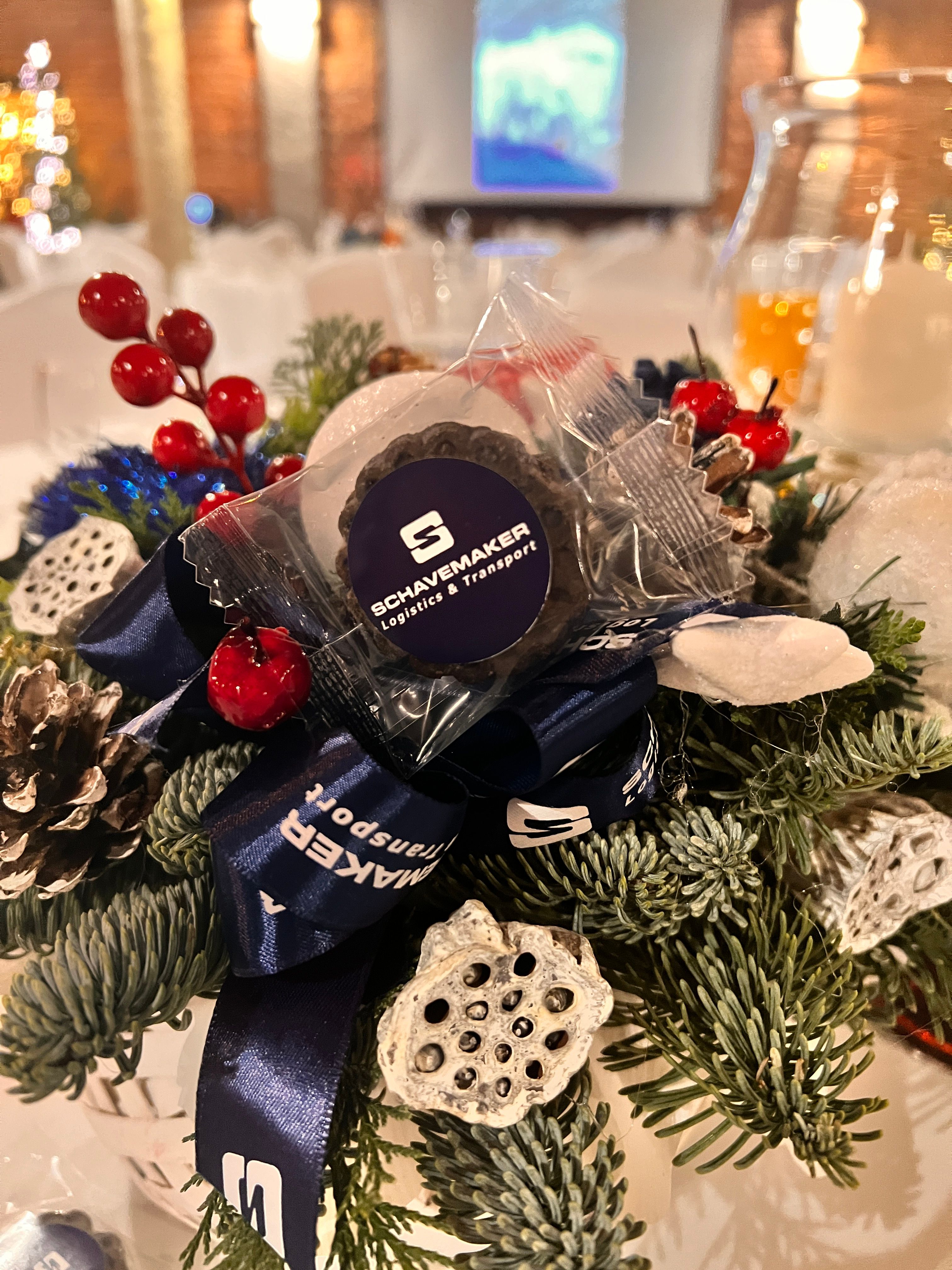 Lorem ipsum dolor sit amet, consetetur sadipscing elitred diam nonumy eirmod tempor invidunt ut labore.