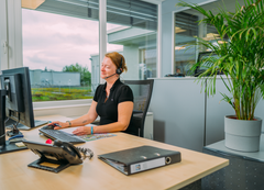 Mitarbeiter Büro / Office 